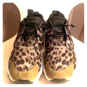 Reebok 3D ultralite leopard 🐆 tennis shoes